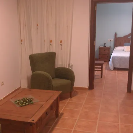 Hotel Rural La Casa Cheles