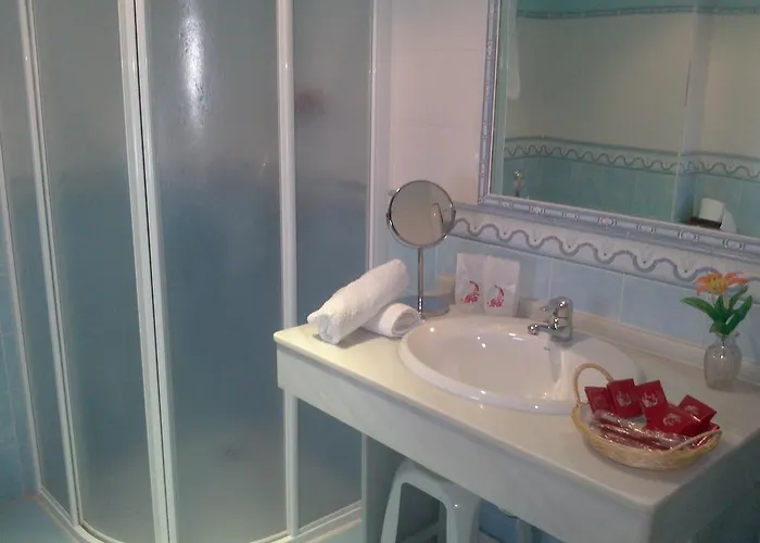 Hotel Rural La Casa Cheles