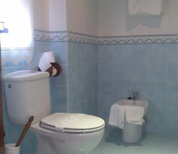 Hotel Rural La Casa Cheles