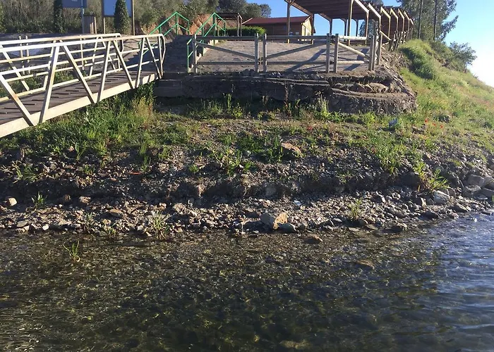 Hotel Rural La Casa Cheles